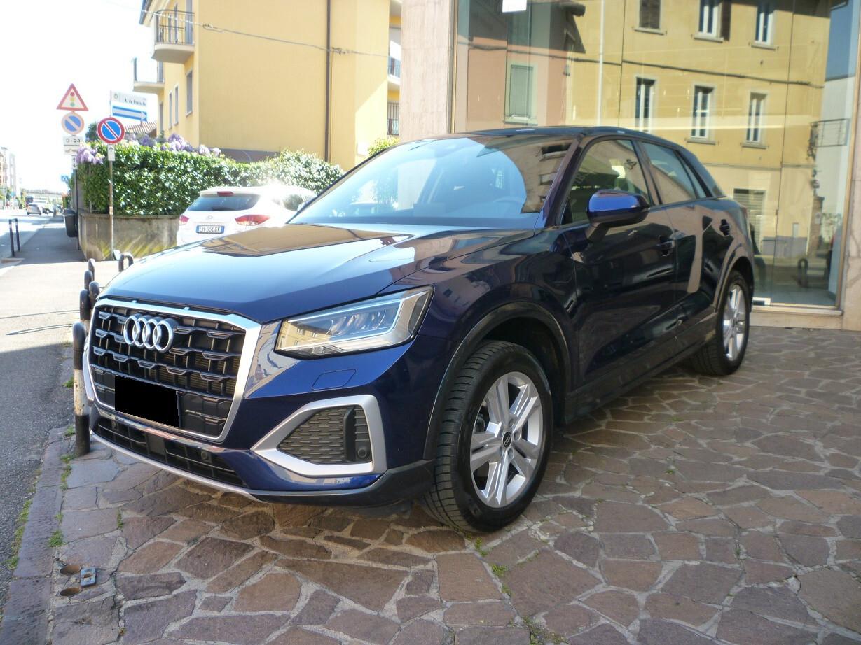 Audi Q2 30 TFSI Admired Ok neopatentati