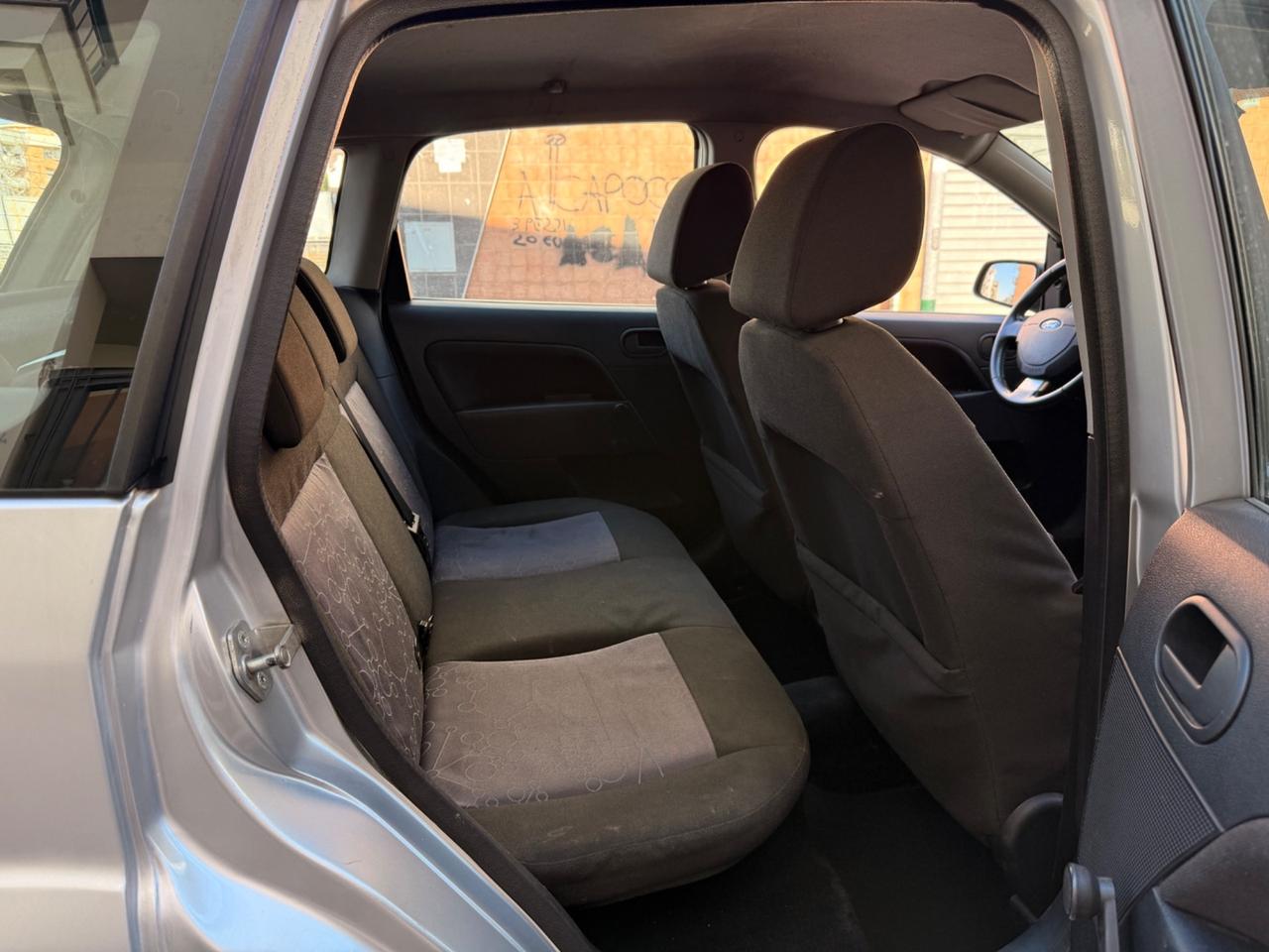 Ford Fiesta Restyling 1.4 TDCi 5p. Titanium Full Perfett