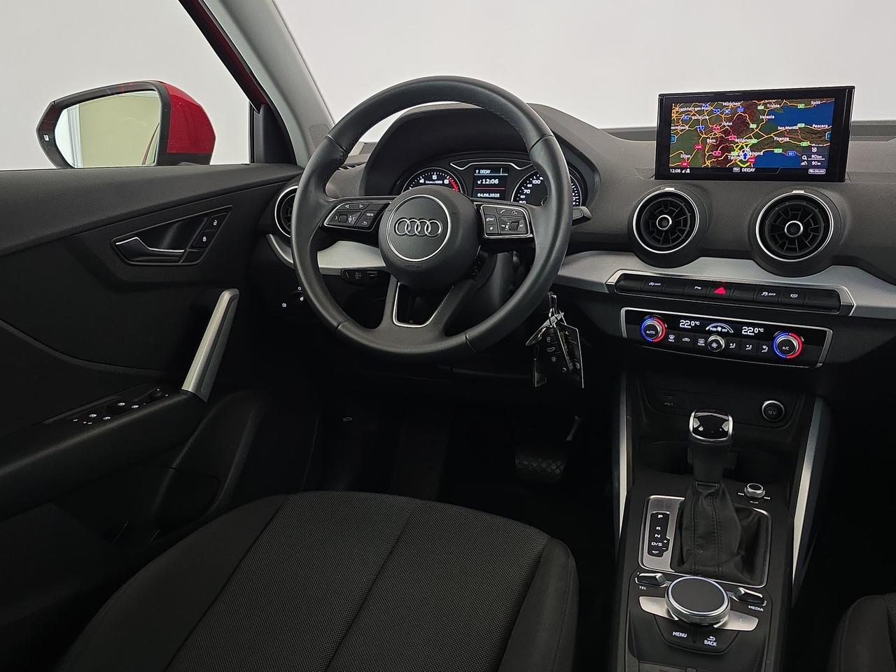 Audi Q2 35 1.5 tfsi business s-tronic
