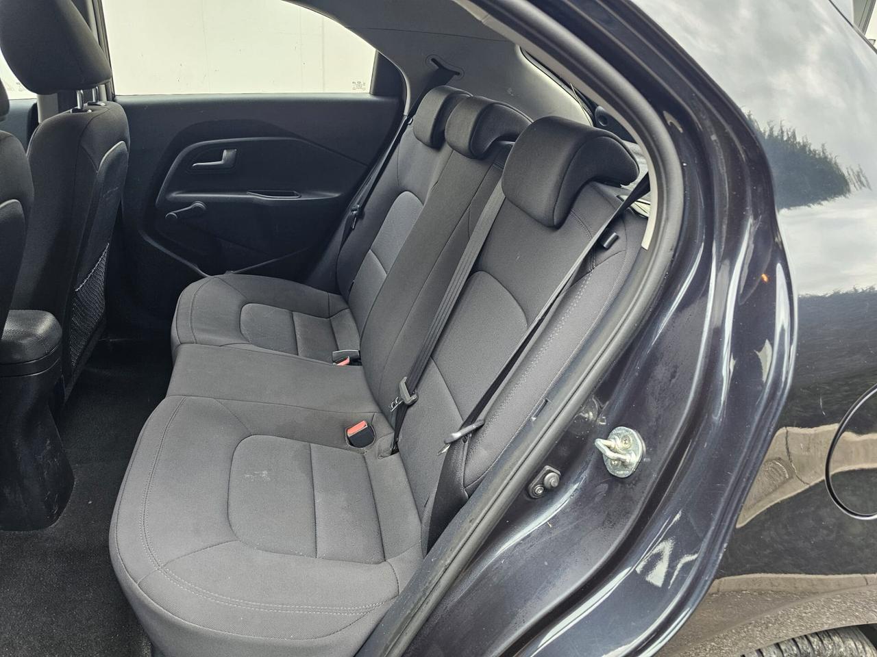 Kia Rio 1.2 benzina