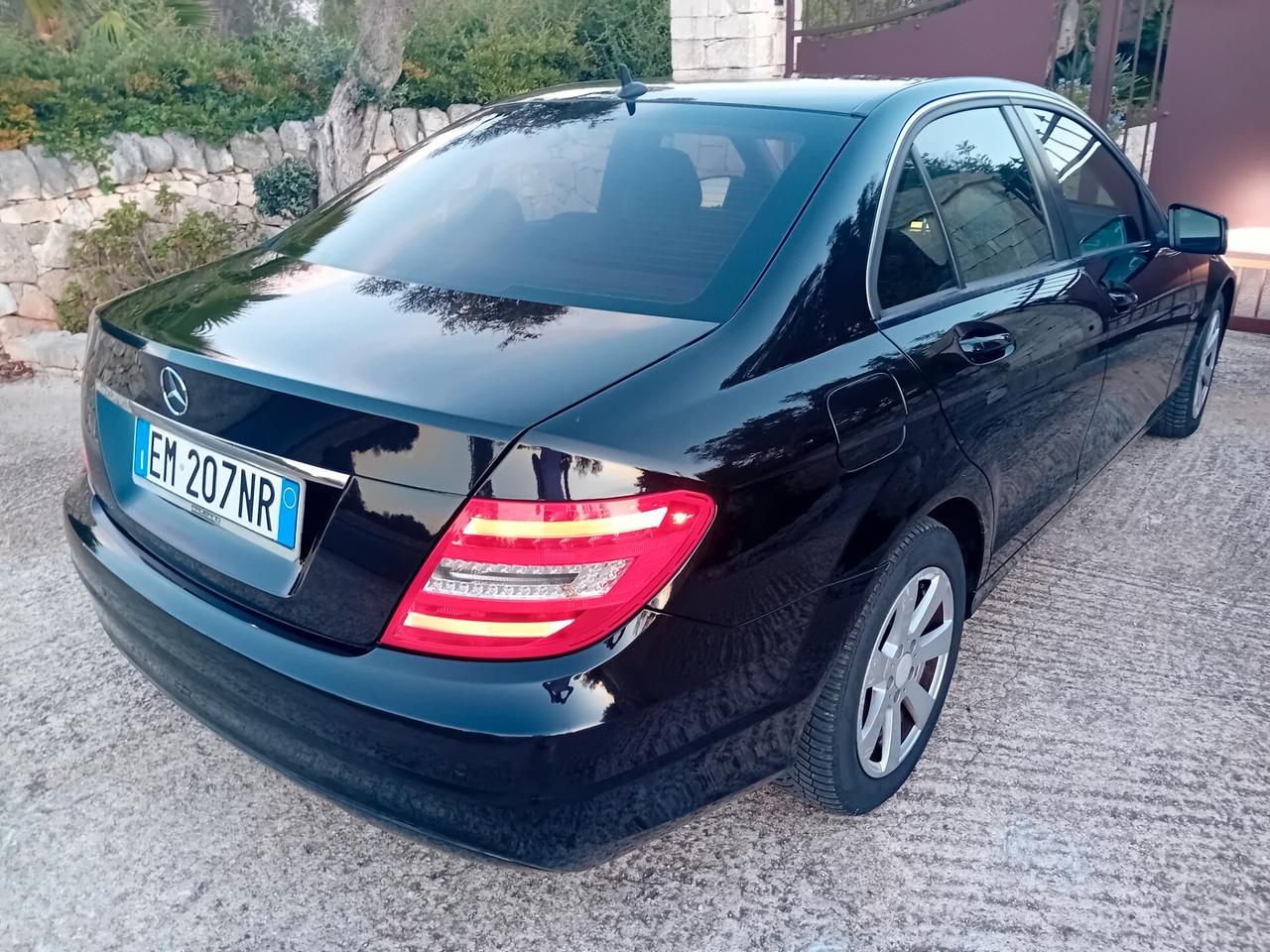 Mercedes-benz C 200 CDI BlueEFFICIENCY Elegance