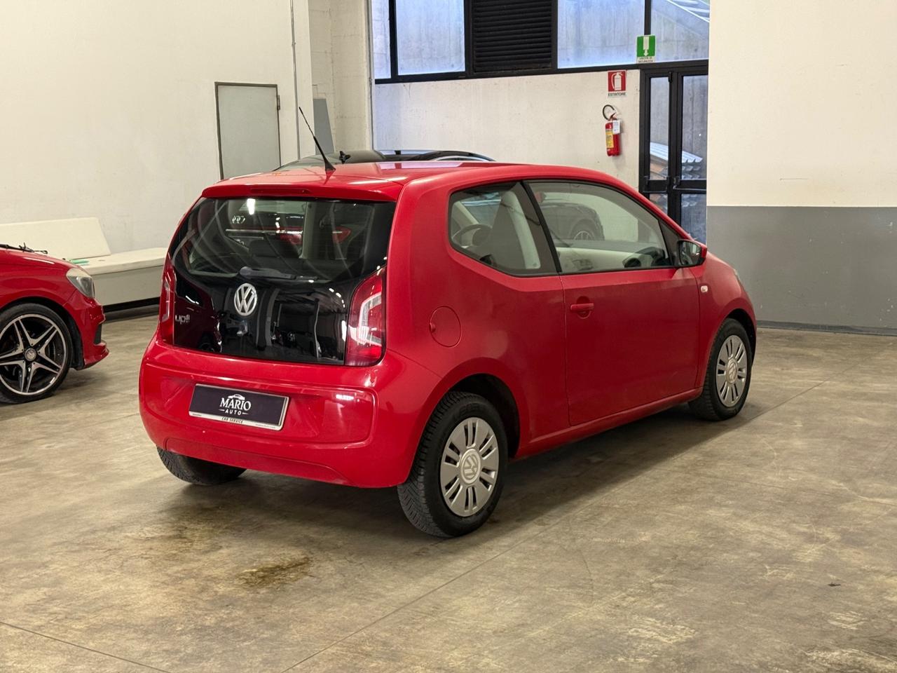 Volkswagen up! 1.0 3p. take