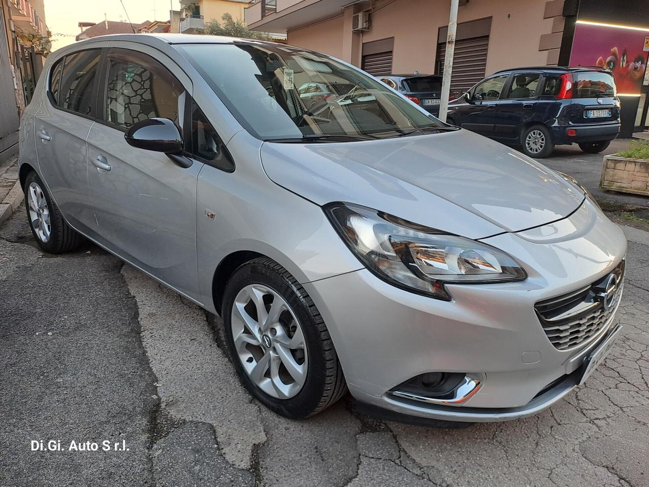 Opel Corsa 1.4 90CV GPL Tech 5 porte b-Color