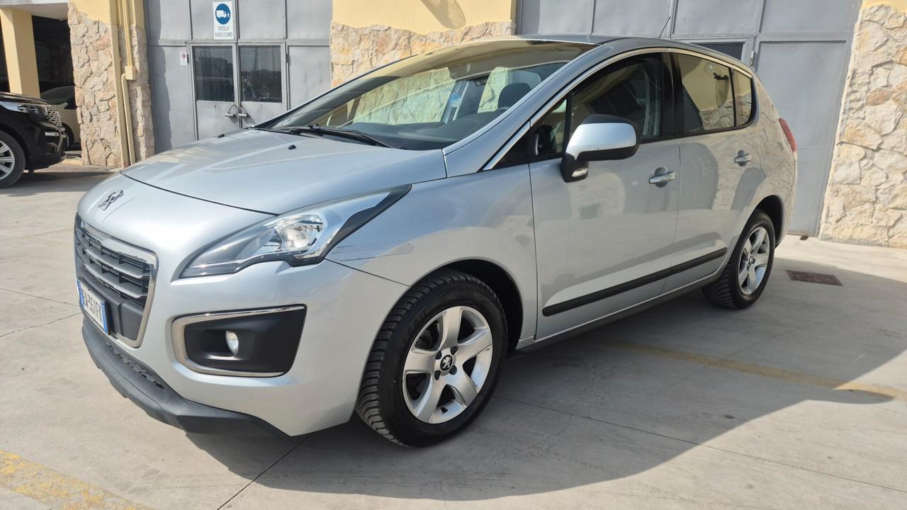 Peugeot 3008 1.6 HDi 115CV Business
