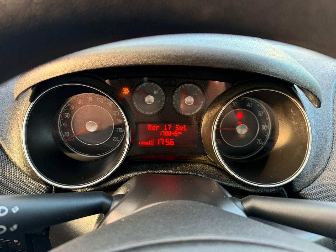 FIAT PUNTO 1,4 GPL 75 CV DYNAMIC 5P