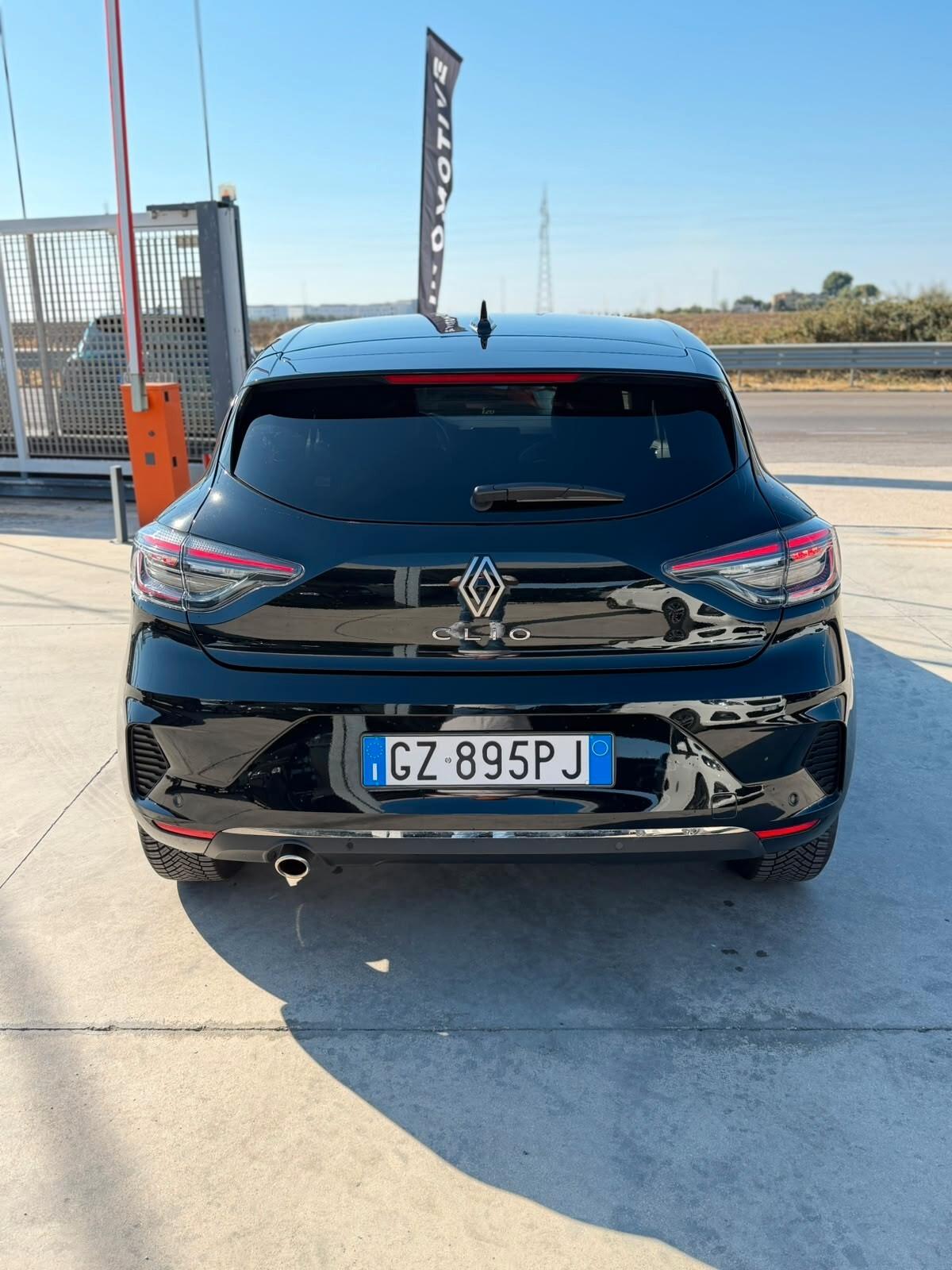 Renault Clio TCe 90 CV 5 porte Techno