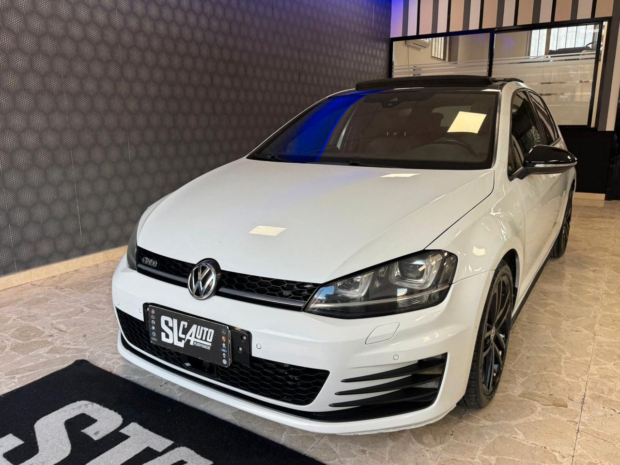 Volkswagen Golf GTD 2.0 TDI DSG 5p. Business BlueMotion Technology