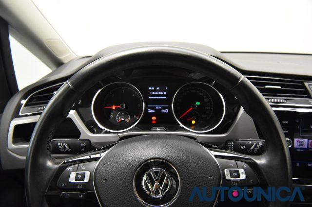 VOLKSWAGEN Touran 1.6 TDI 115CV DSG 7 POSTI BMT BUSINESS NAVI