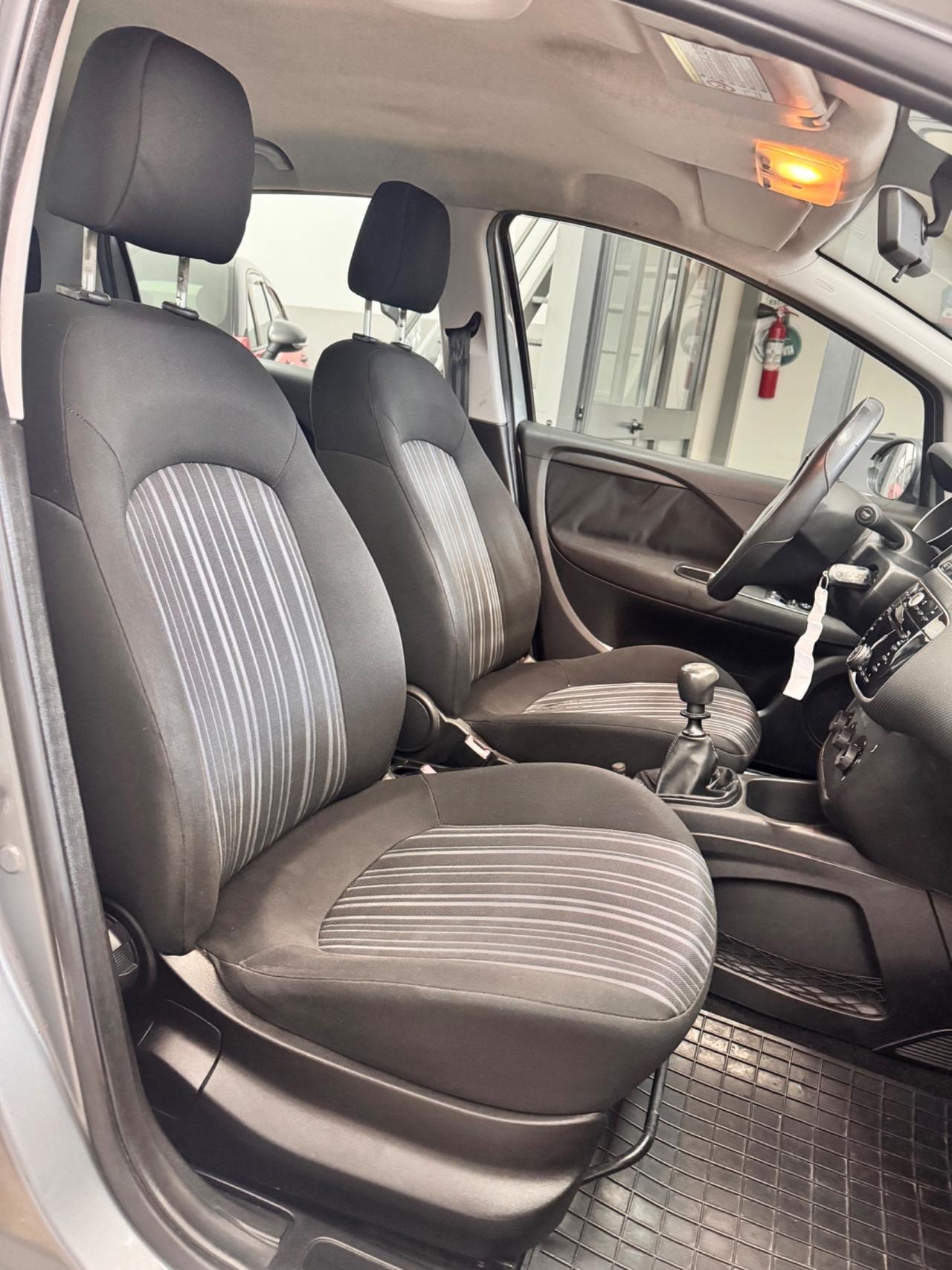 Fiat Punto Evo 1.2 69 Cv 5 Porte Dynamic - 2011