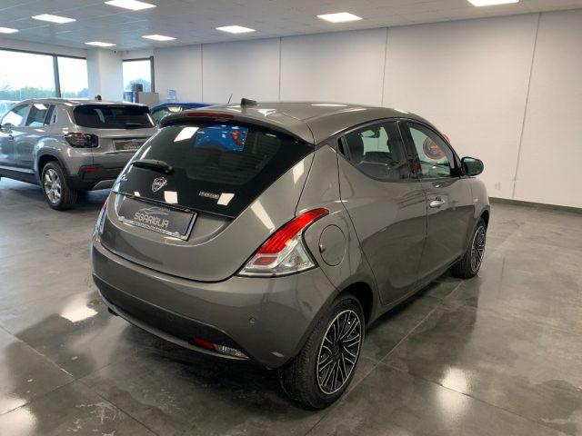 LANCIA Ypsilon 1.0 Benzina Hybrid Ecochic Gold 5 Porte