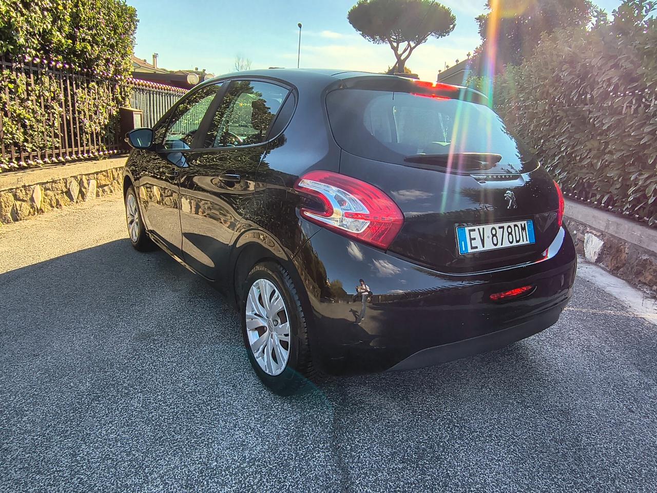 Peugeot 208 1.4 HDi 68 CV 5 porte Access