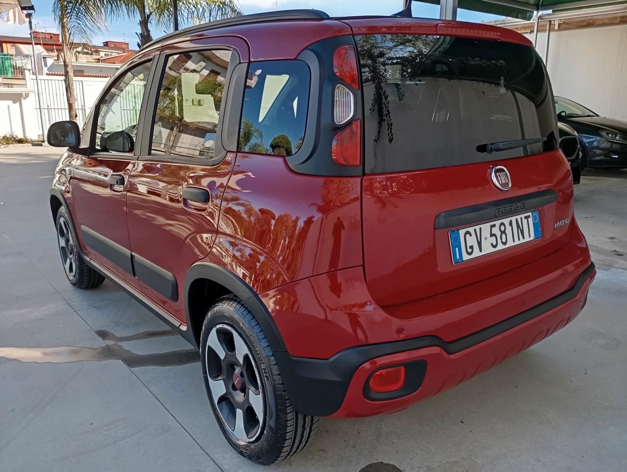 Fiat Panda Cross 1.0 FireFly Hybrid