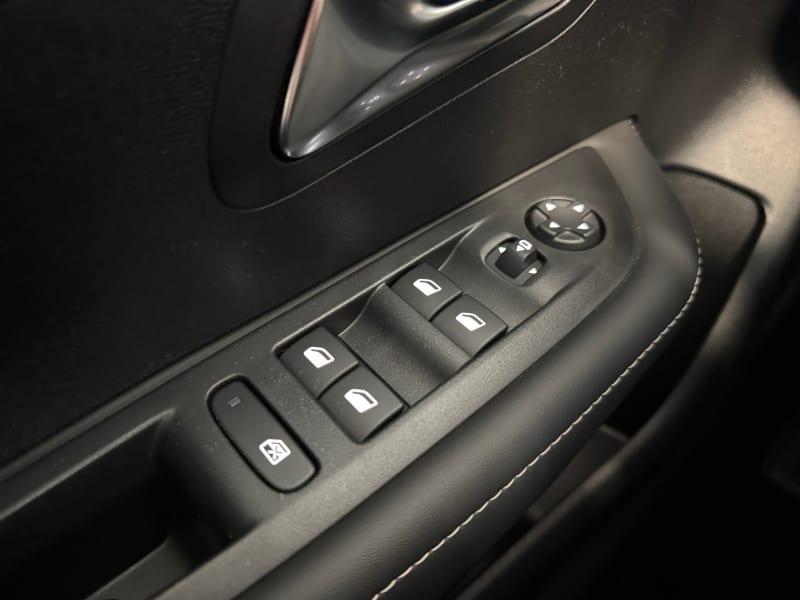 PEUGEOT 208 PURETECH 100 STOP&START 5