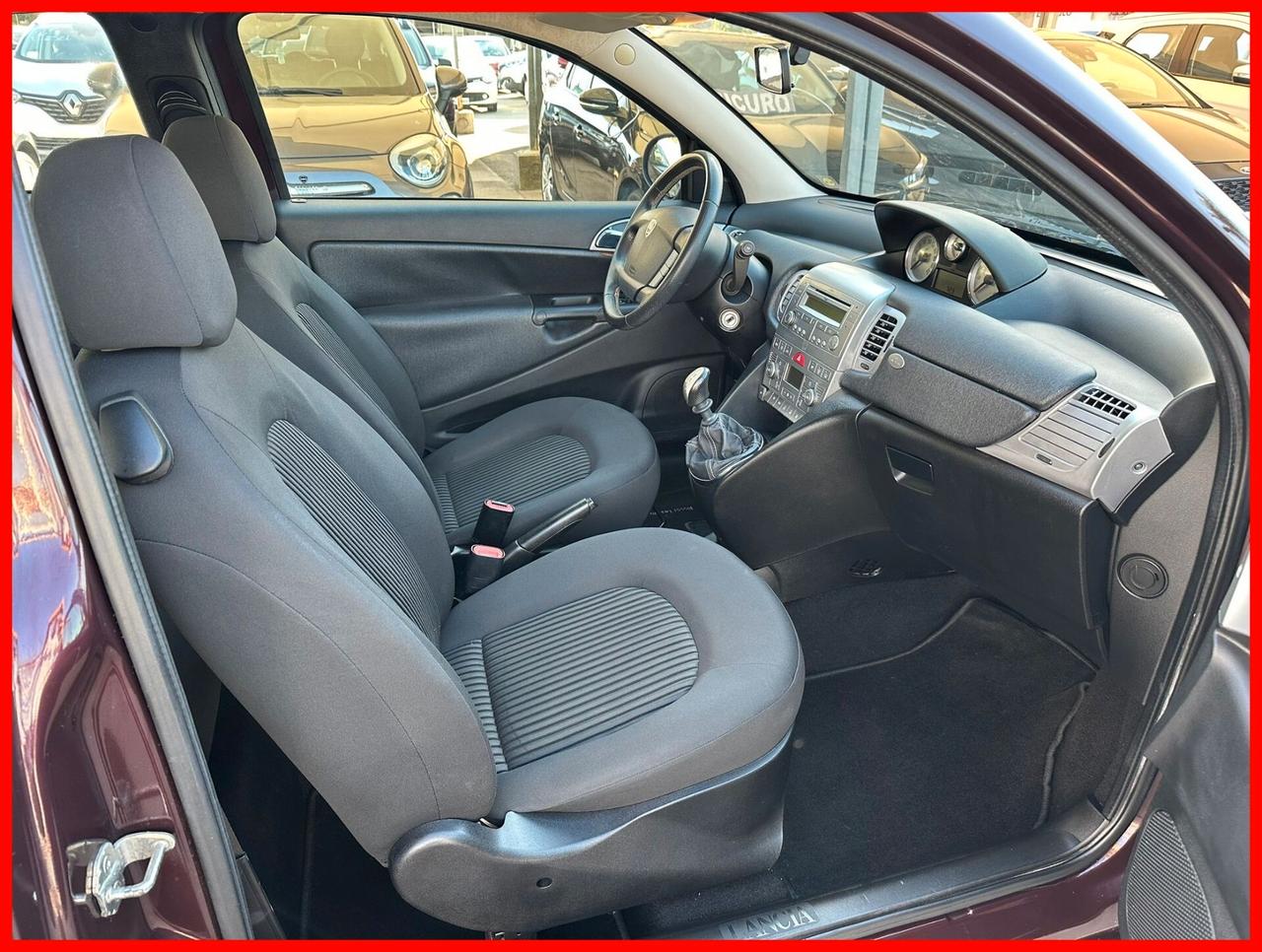 Lancia Ypsilon 1.4 Diva Ecochic GPL