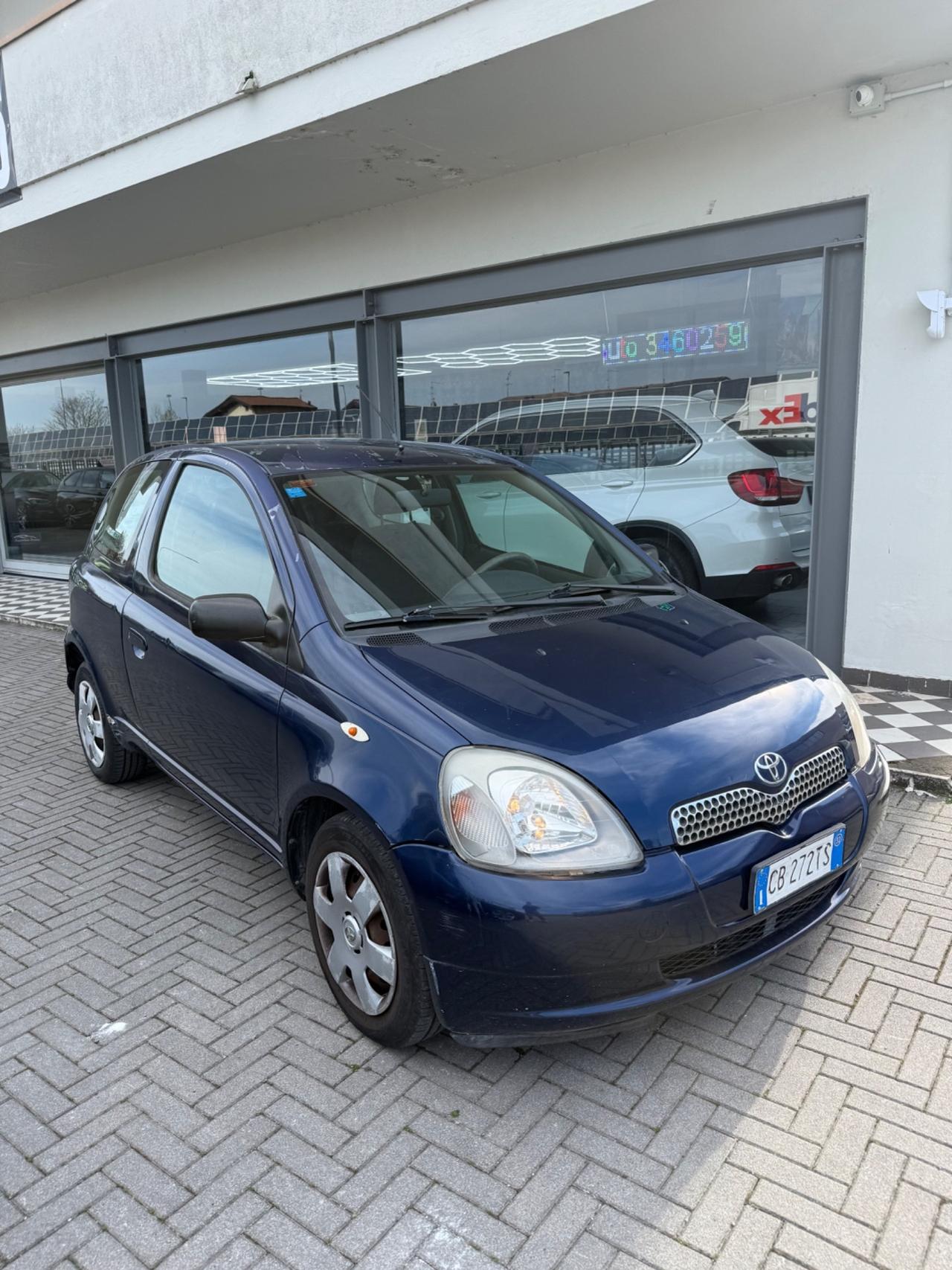 Toyota Yaris 1.0i 16V cat 3 porte Sol