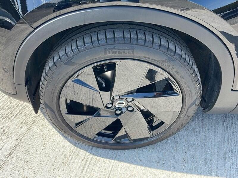 Volvo XC40 B3 automatico Ultra Black Edition