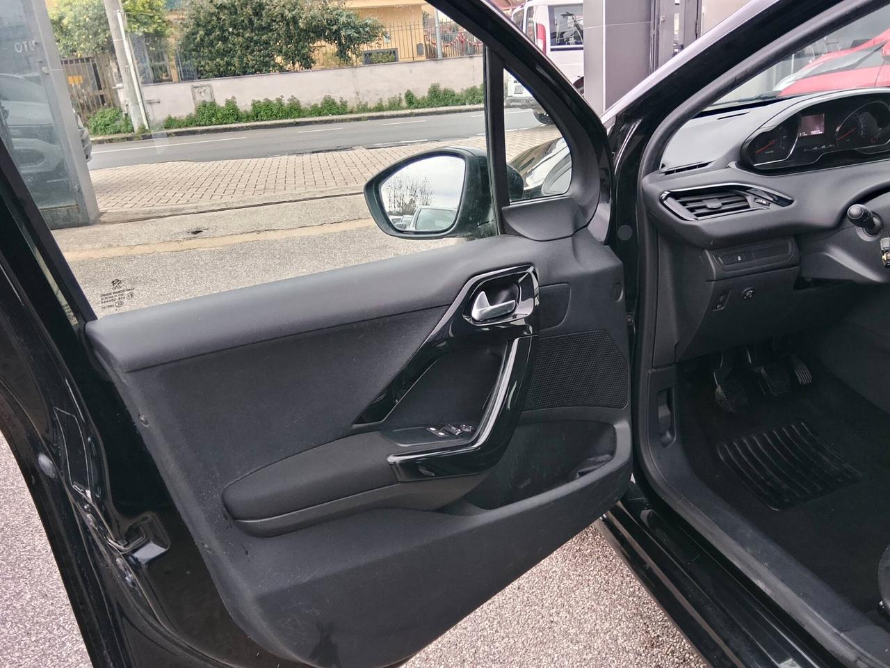 Peugeot 208 GPL 4 CILINDRI! BLACK FRIDAY