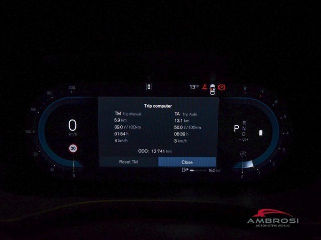 VOLVO XC60 2.0 b5 Plus Dark awd auto