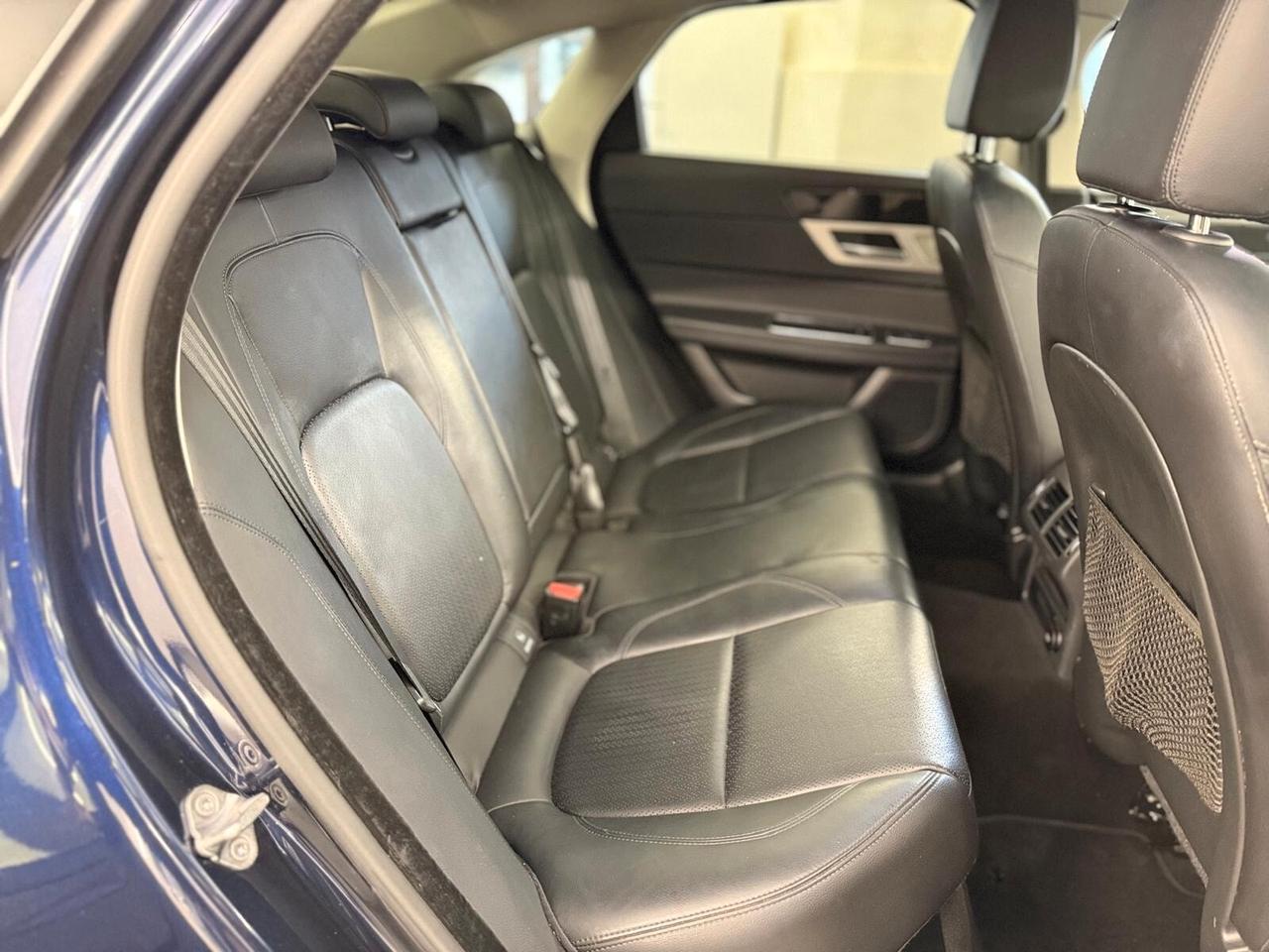 Jaguar XF 2.0 D 240 CV aut. Prestige