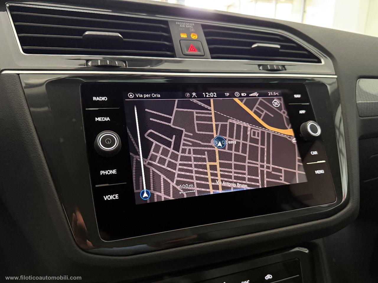 VOLKSWAGEN Tiguan 2.0 TDI 150CV SCR DSG Life FARI FULL LED - CONDIZIONI ECCELLENTI