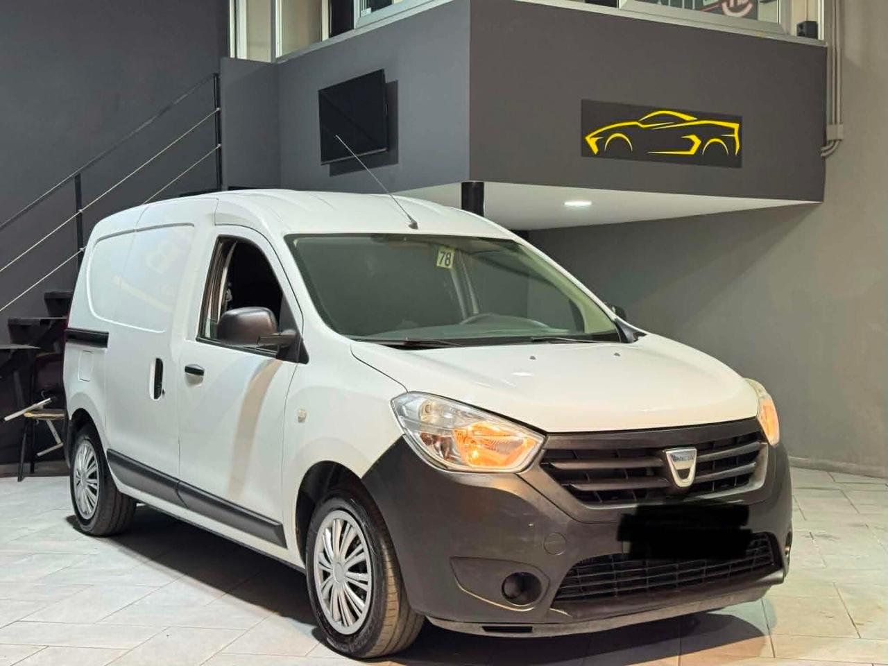 Dacia dokker 2017 PORTA LATERALE 1.5 DCI 75CV IMPECCABILE