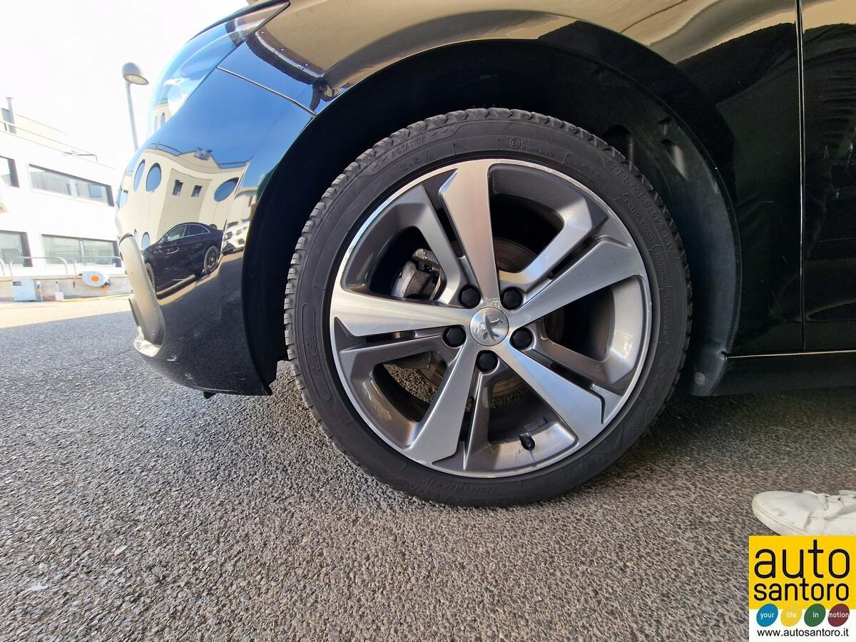 PEUGEOT 308 1.5 ALLURE