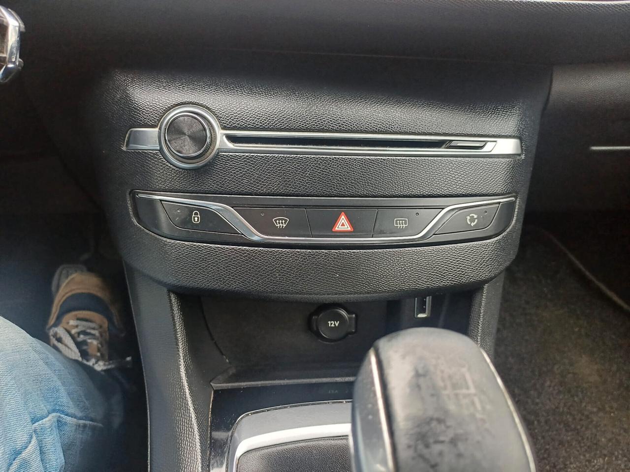 Peugeot 308 1.6 HDi 92 CV Business