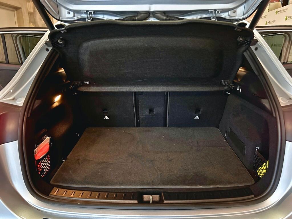Mercedes-benz EQA 250+ AMG Line Advanced