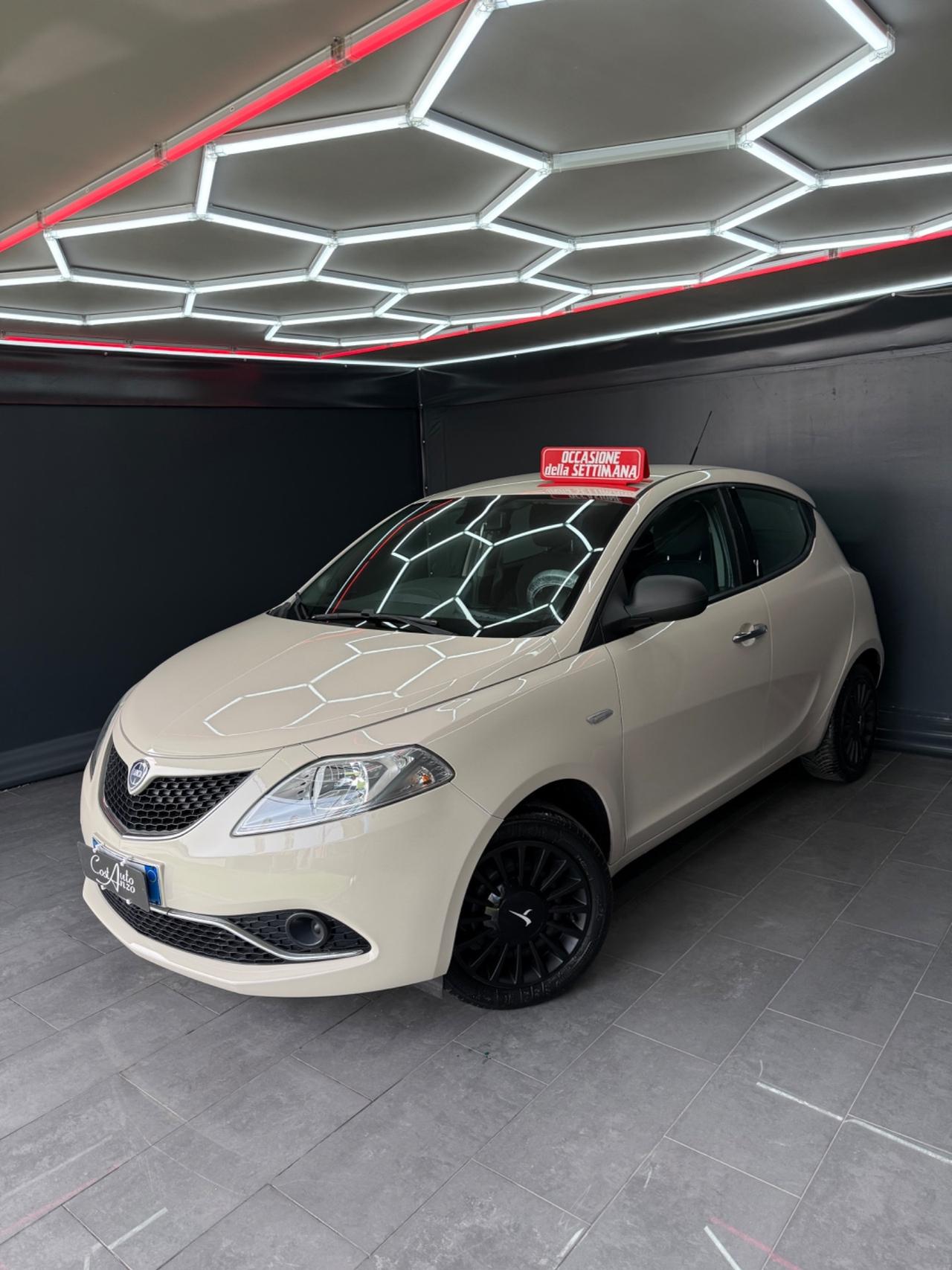 Lancia Ypsilon 1.3 MJT 95 CV Platinum 2016