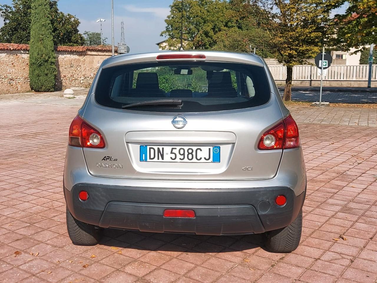 Nissan Qashqai 2.0 dCi DPF Tekna