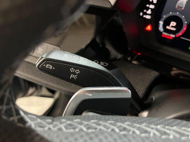 AUDI A3 SPB 35 TFSI Stronic S line"18 Sline LED Matrix/"26