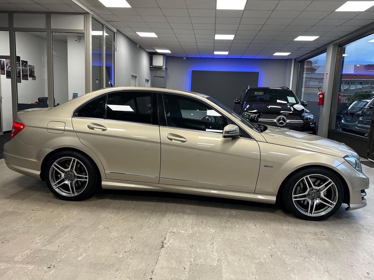 Mercedes-benz C 300 CDI 4Matic BlueEFFICIENCY Avantgarde