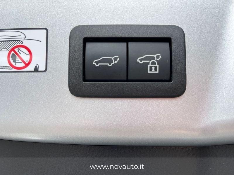 Toyota Prius Plug-in Hybrid Lounge