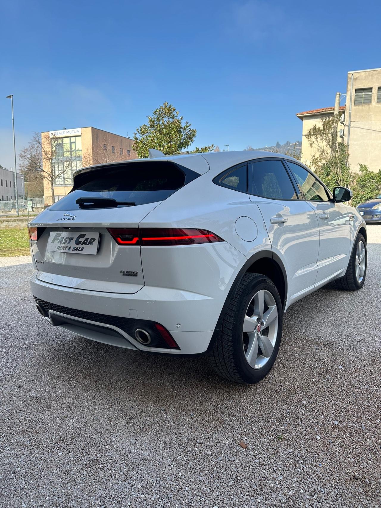 Jaguar E-Pace 2.0D 180 CV AWD aut. R-Dynamic SE OK neopatentati