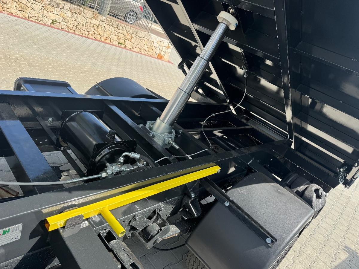 IVECO Daily 35C12 RIBALTABILE TRILATERALE NUOVO