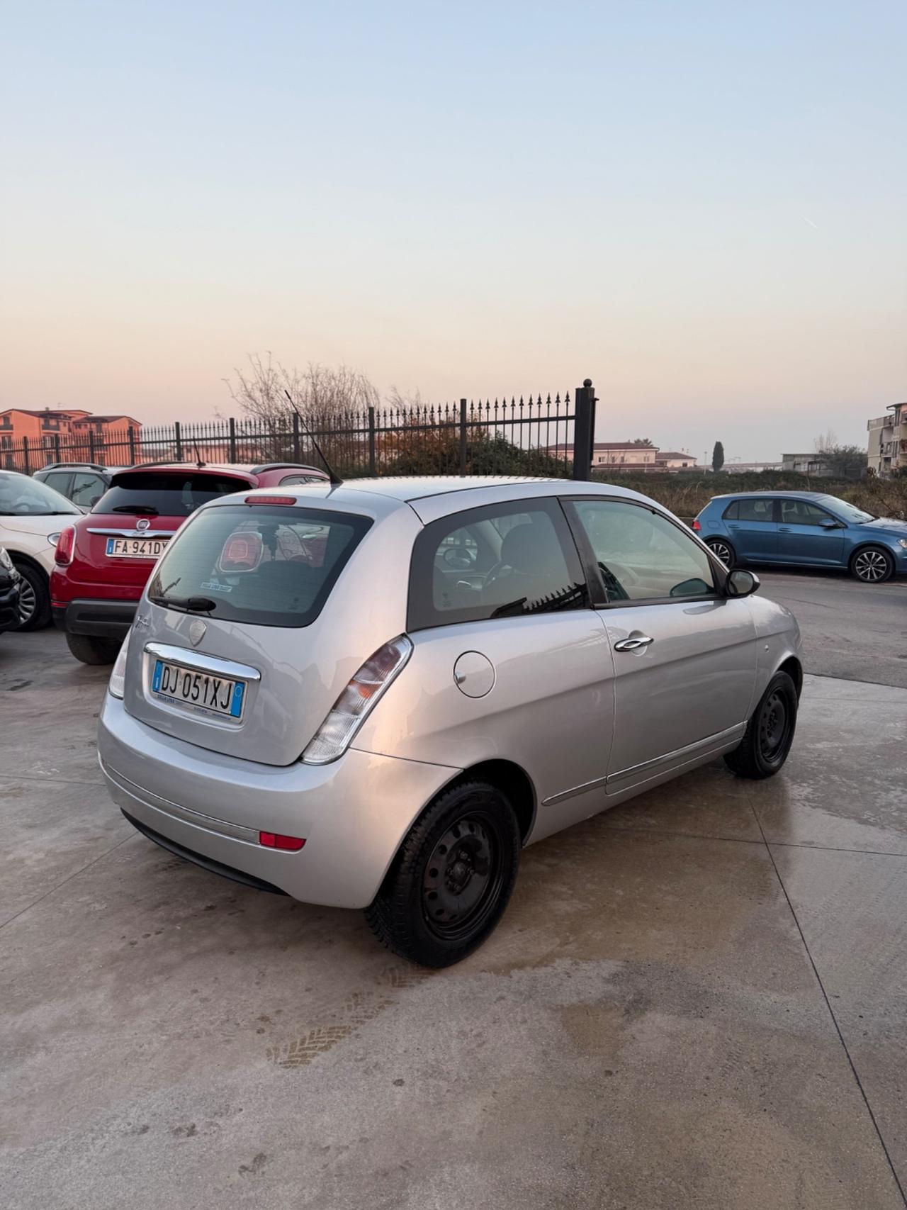 Lancia Ypsilon 1.2 Argento