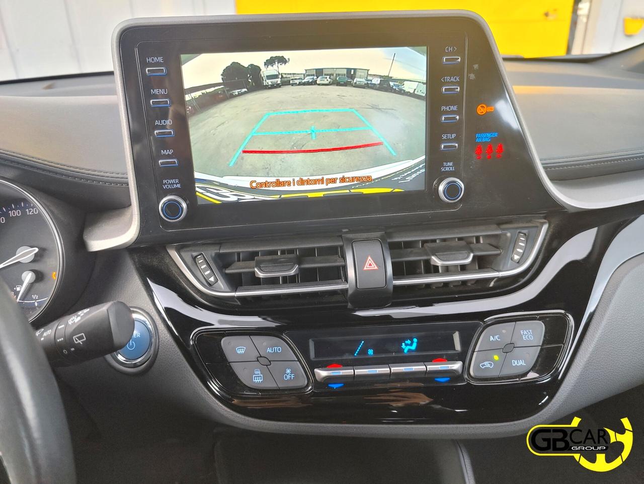 Toyota C-HR 1.8 Hybrid E-CVT Business