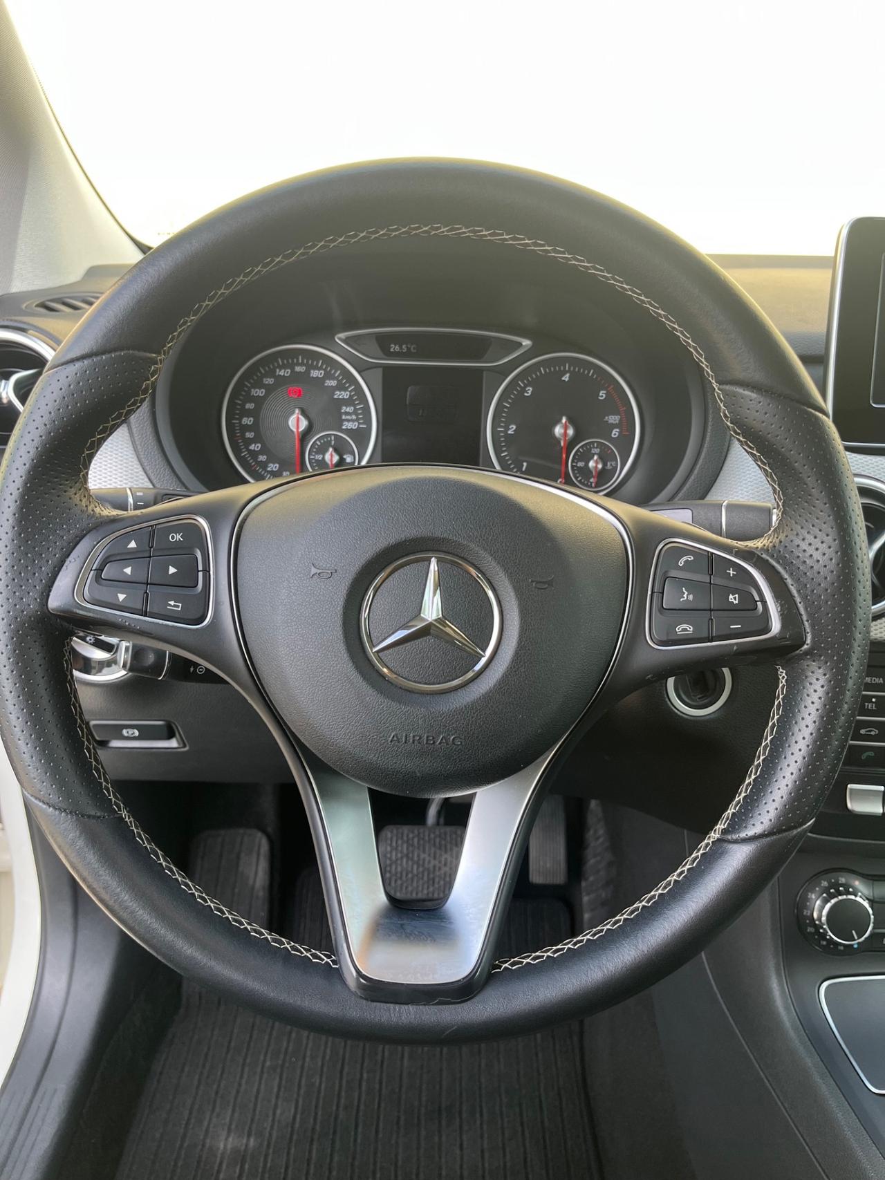 Mercedes-benz B 180 d Sport