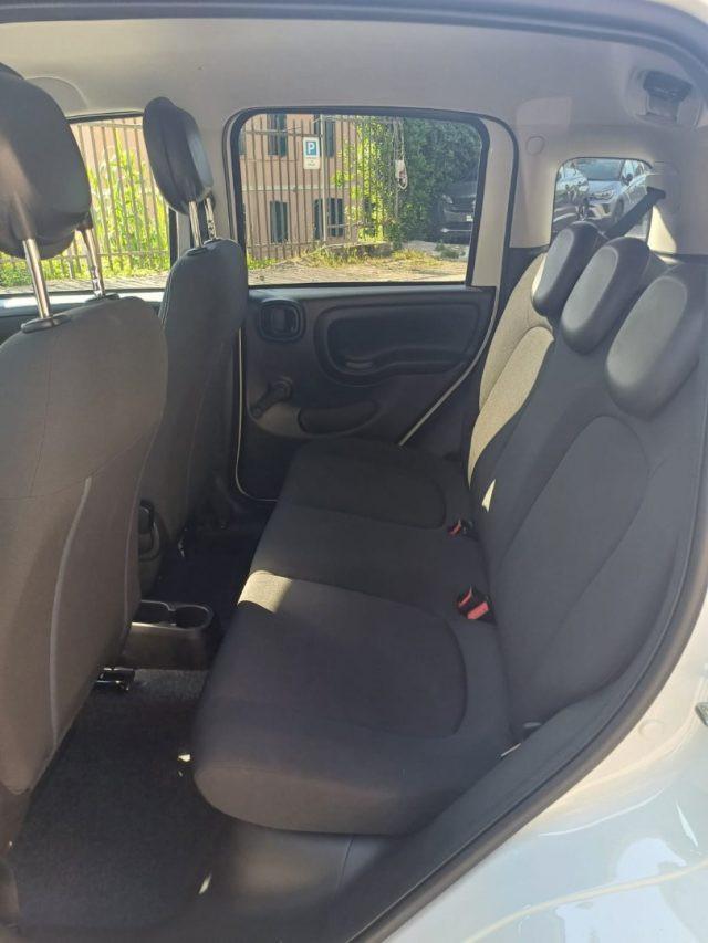 FIAT Panda 1000 HYBRID CROSS 70CV CARPLAY PDC ITALIA