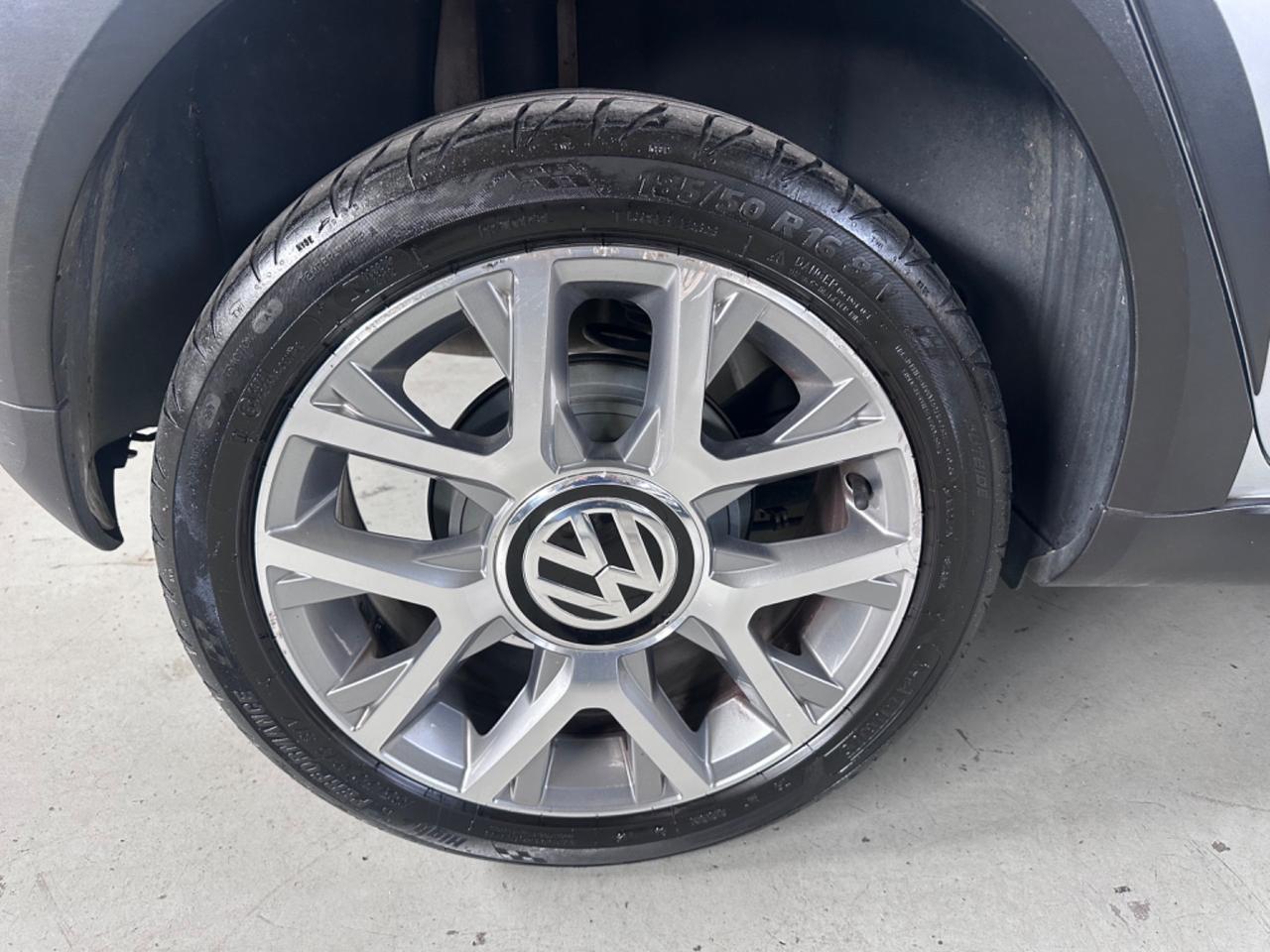 Volkswagen up! 1.0 75 CV 5p. cross up!