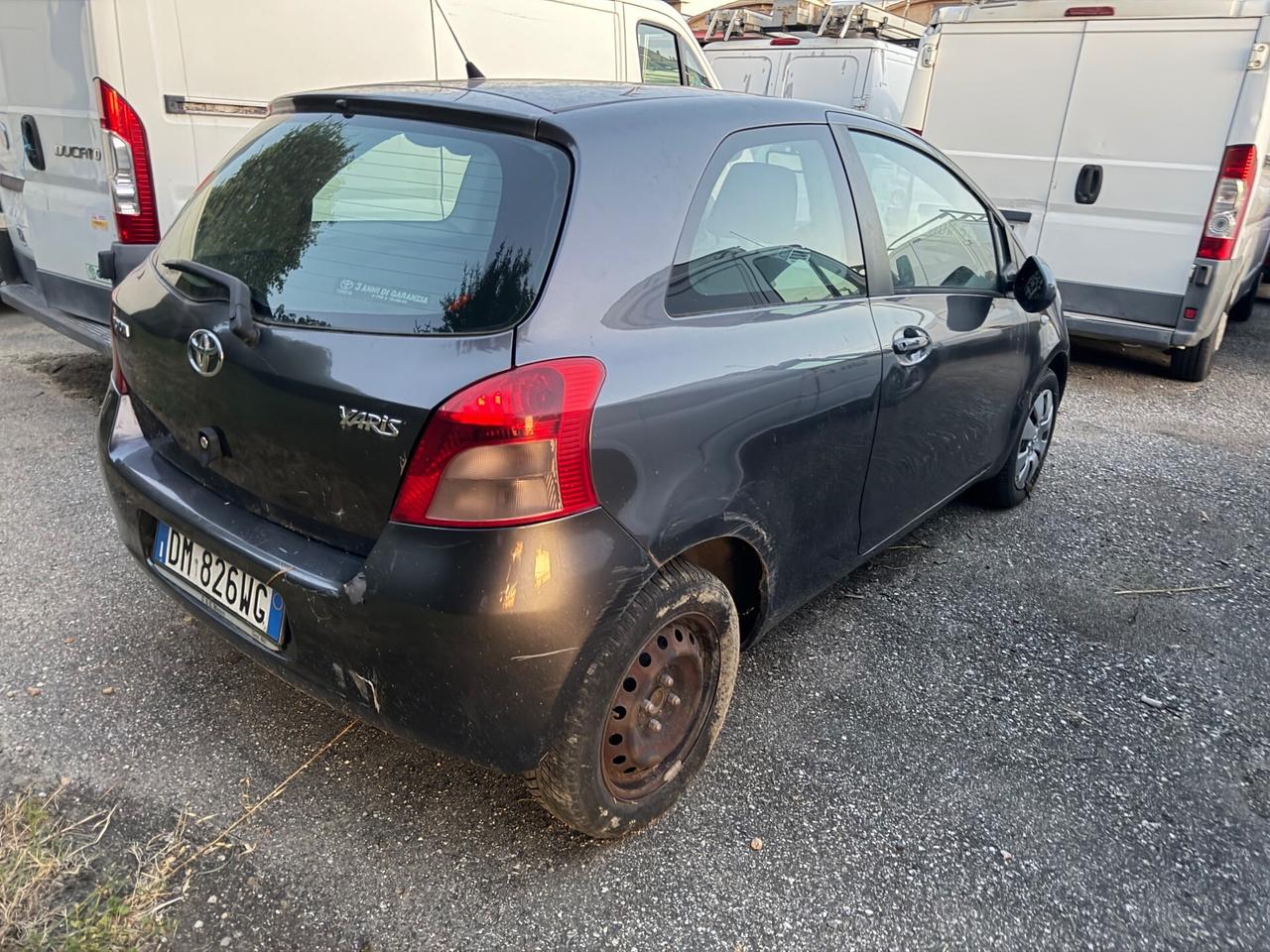Toyota Yaris 1.3 5 porte ! Motore ROTTO !