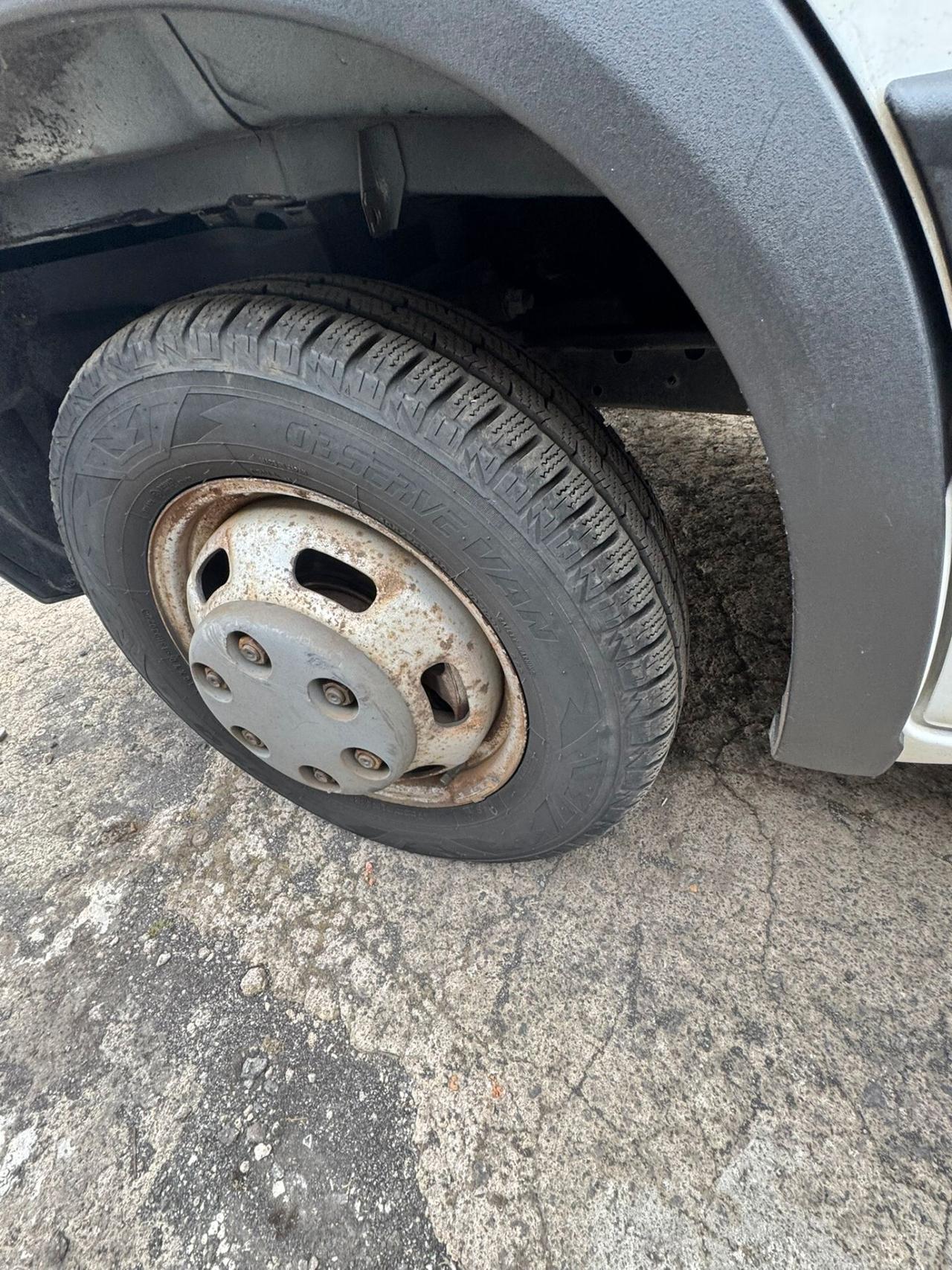 Iveco Daily 35C13 BTor 2.3 HPT PC-RG Cabinato frigorifero