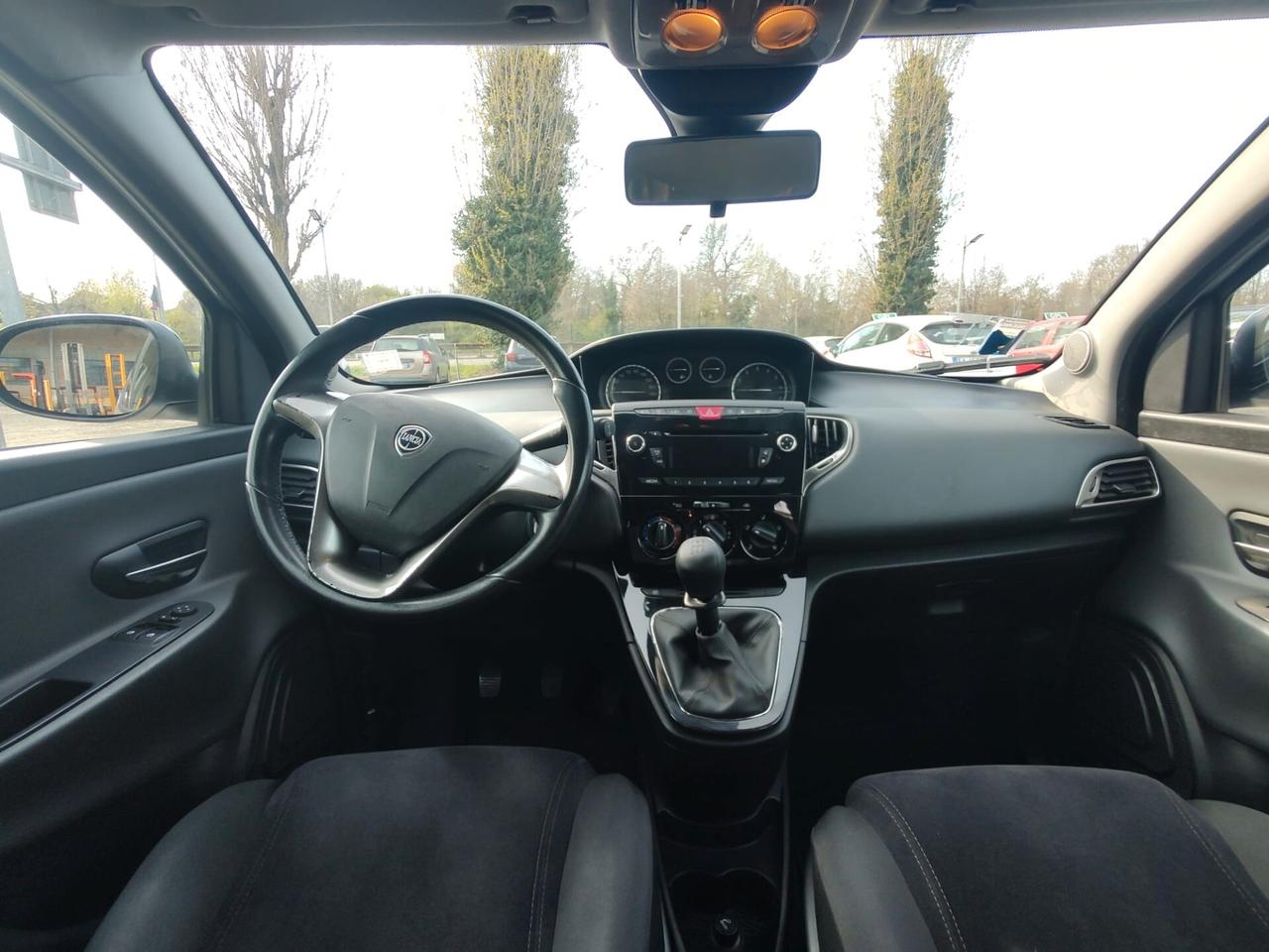 Lancia Ypsilon Elefantino 0.9 Eco Chic Twin air 80 cv Metano, OK NEOPATENTATI, GARANZIA L.12 MESI