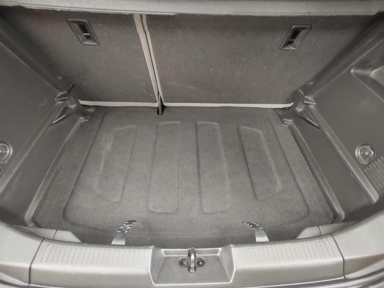 Chevrolet Aveo 1.2 70CV 5 porte LS, OK NEOPATENTATI, GARANZIA L.12 MESI.