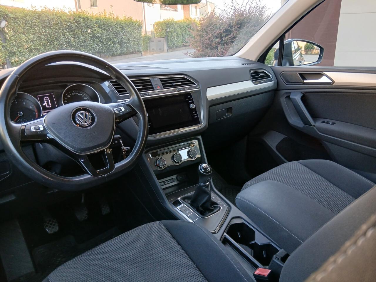 Volkswagen Tiguan 1.5 TSI Urban ACT BlueMotion Technology tua a €199 mese
