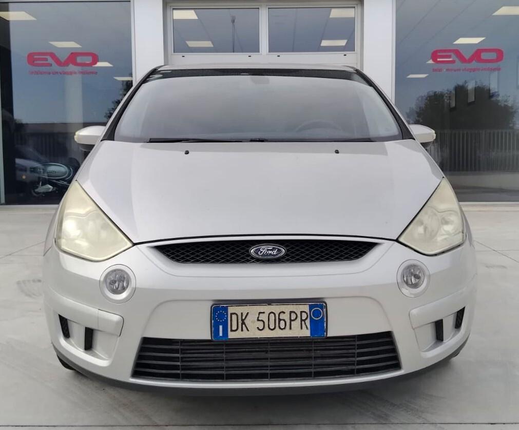 Ford S-Max 1.8 TDCi 125CV Titanium