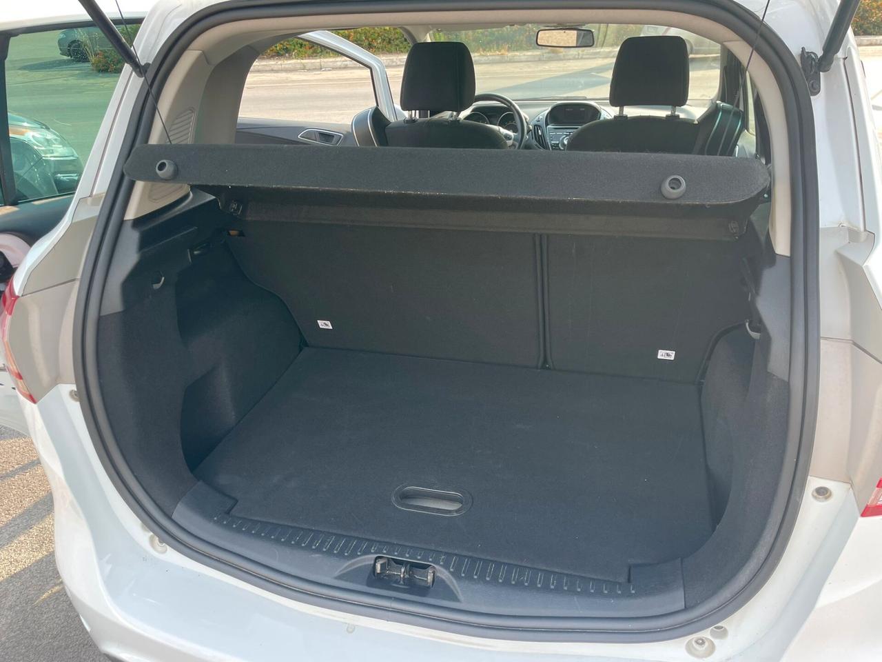 Ford B-Max 1.4 90 CV GPL Business Titanium
