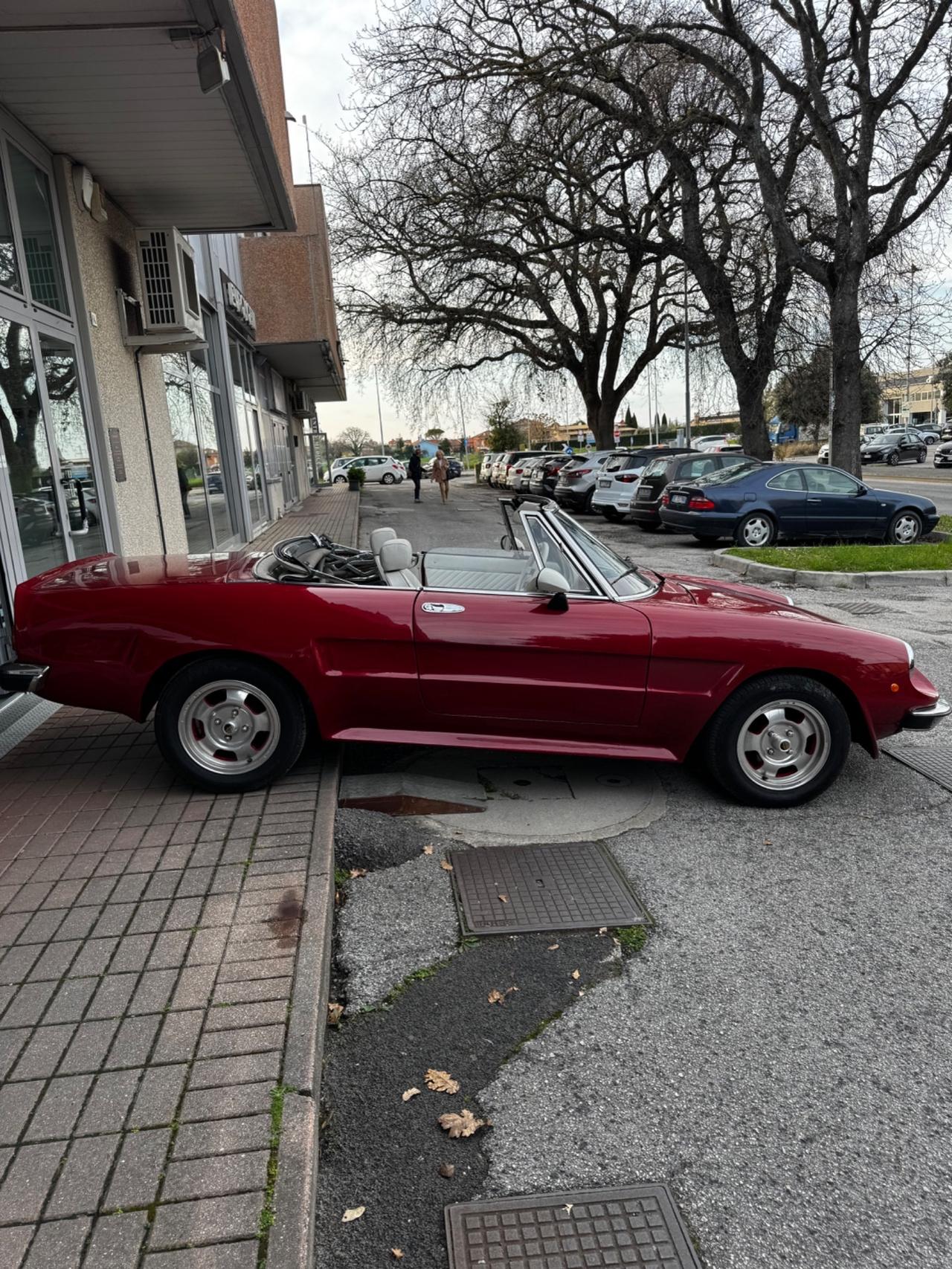 Alfa Romeo Spider 2.0 Veloce