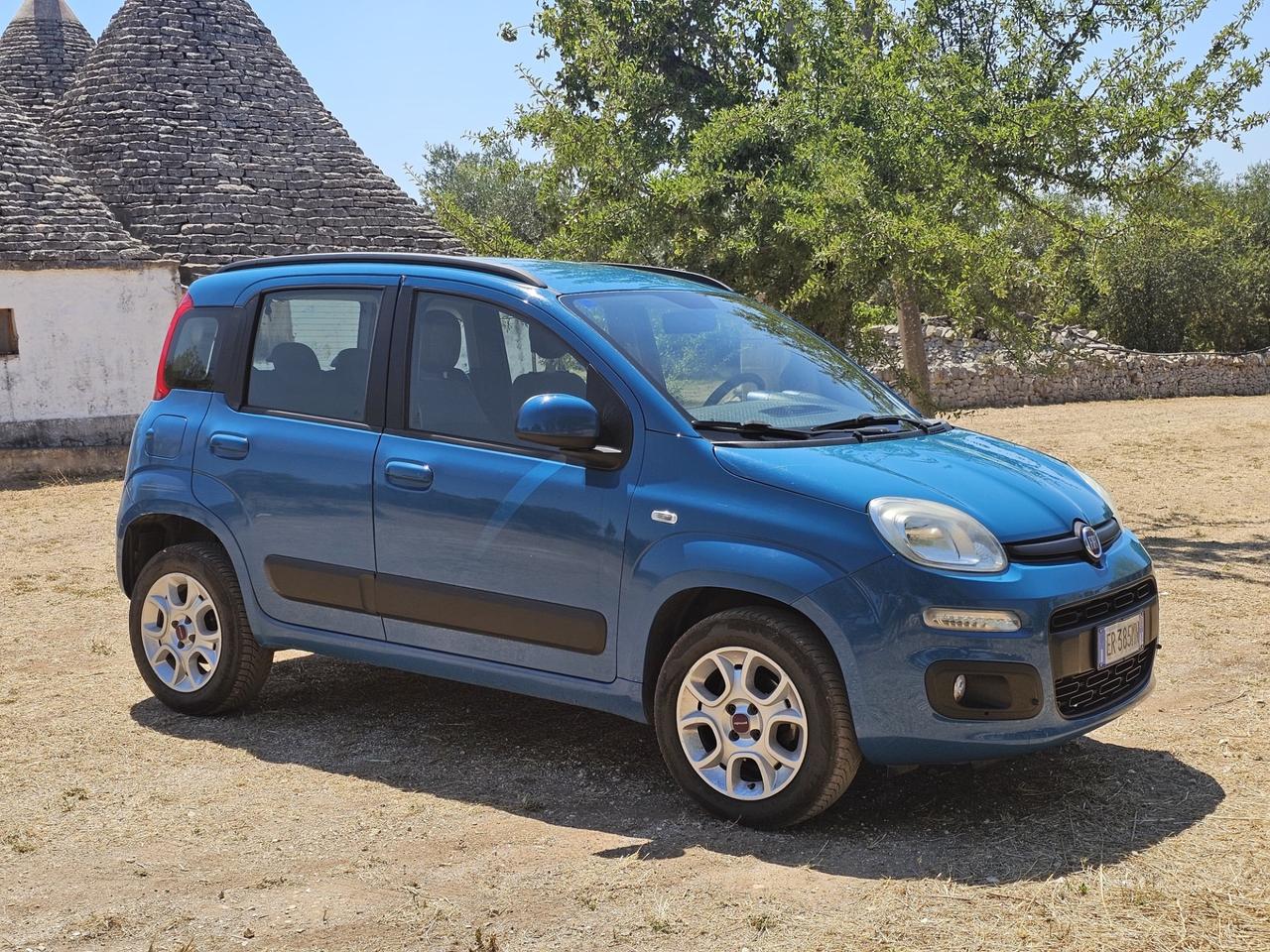 Fiat Panda 0.9 TwinAir Turbo Natural Power Neopatentati