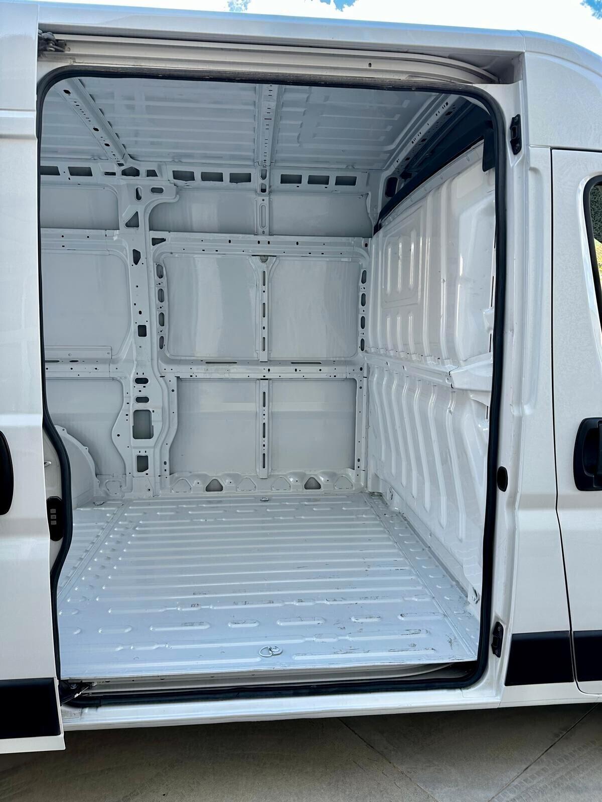 FIAT DUCATO 33 MH2 2.3 MULTIJET 120CV E6D 3 POSTI
